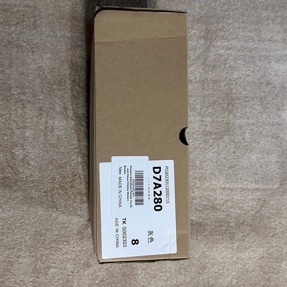 Grey boots size 8 - Picture 6 of 6